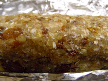 Orechová tyčinka (raw).